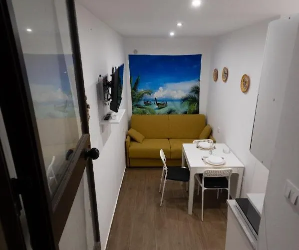 Sole&mare アパート チェファル